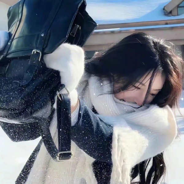 通灵少女奇遇记